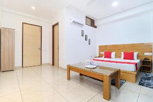 OYO 26606 Hotel R K Grand, Mohali