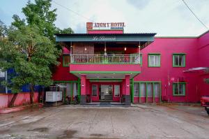 RedDoorz near Citraland Waterpark Kendari, Kendari