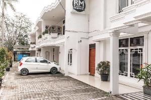 RedDoorz @ Jalan Mojopahit Medan, Medan