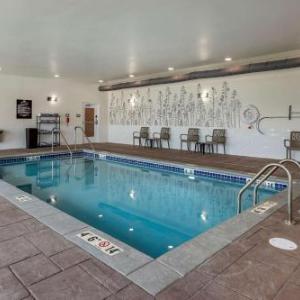 Hotels near Vibrant Music Hall Waukee - MainStay Suites Waukee-West Des Moines