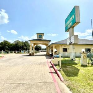 Liberty Hotels Deals At The 1 Hotel In Tx Luxury Inn Liberty