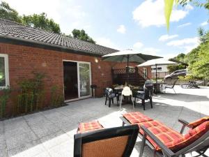 Farm holiday home in Damshagen with garden seating and sauna, Klutz