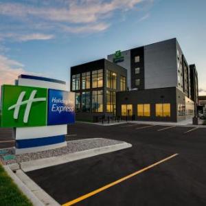 Holiday Inn Express - Lethbridge Southeast