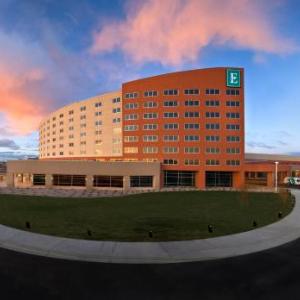 Hotels near Thunder Mountain Amphitheatre - Embassy Suites by Hilton Loveland Conference Center