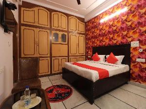OYO 26449 Rajdhani Residency, Ghaziabad