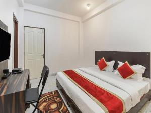 OYO 18982 Ooak Homes, Greater Noida