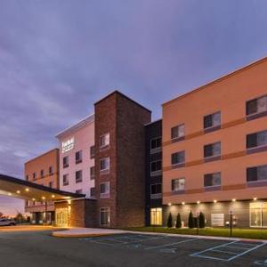 Hotels near Bell's Eccentric Cafe - Fairfield Inn & Suites by Marriott Kalamazoo