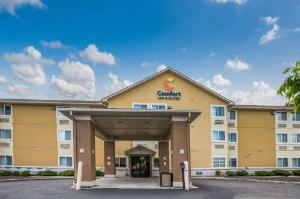 Comfort Inn & Suites Fairborn near Wright Patterson AFB, Fairborn