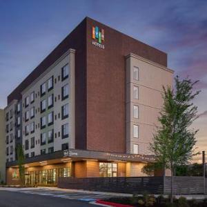 Wills Park Equestrian Center Hotels - EVEN Hotels Alpharetta - Avalon Area