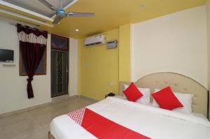 OYO 33482 Mahalakshmi Inn, Allahabad