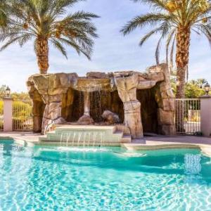 Hotels near Sunset Station - Comfort Inn & Suites Henderson - Las Vegas