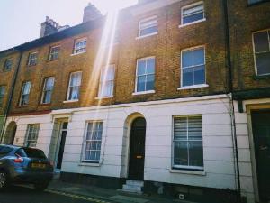 Dover Town Rooms by Kent Escapes Short Lets & Serviced Accommodation Kent, Dover