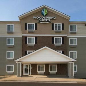 Legends Field Kansas City Hotels - WoodSpring Suites Kansas City Mission