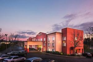 DoubleTree by Hilton Portland - Beaverton, Beaverton