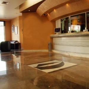 Porto Novo Hotel & Suites