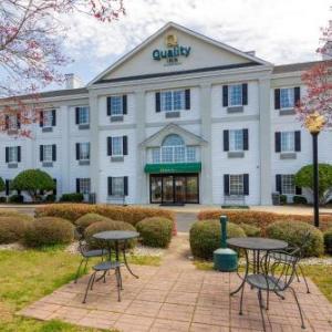 Hotels near Horror Hill - Quality Inn Newnan