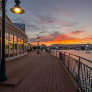 Hotels near Warren's Backyard Granbury - Hilton Garden Inn Granbury