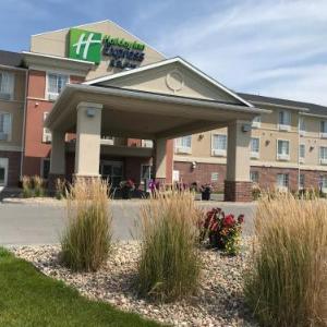 Holiday Inn Express Hotel & Suites Council Bluffs - Convention Center Area