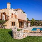 Rodia luxury villa with private pool platanias