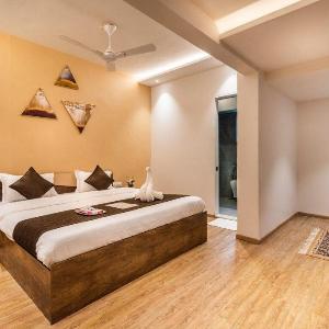 King Monarch Room - Living space -wifi