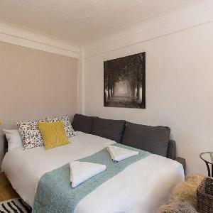 Charming 1 Bedroom Apartment Near Hyde Park & Oxford St