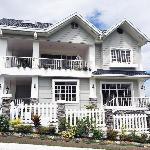 Z Family Rest House at La Prairie Tagaytay