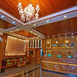 Royal Pearl Hotel