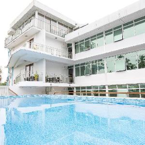 Sky View Hotel
