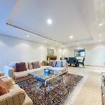 LUXURY FURNISHED 2BEDROOM IN DUBAI MARINA