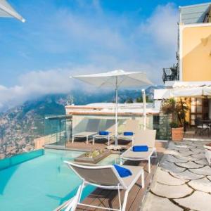 Torre Le Nocelle Villa Sleeps 10 Pool Air Con WiFi