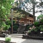 Hotels Near Cmac Canandaigua Ny Concerthotels Hotels Near Cmac The Cedar Lodge