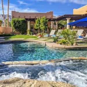 Desert Club Escape - 4 Bd/4.5 Ba In La Quinta Resort With Views Home