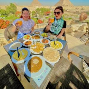 Sahara Pyramids Inn