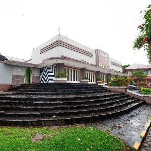OYO Capital O 1808 New Bandungan Indah