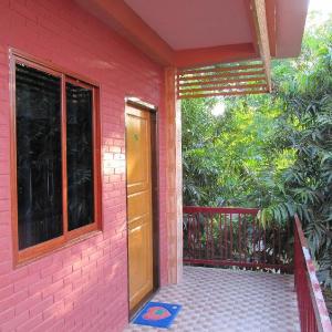 Shwe Wun Yan Motel by LUX PILLOW