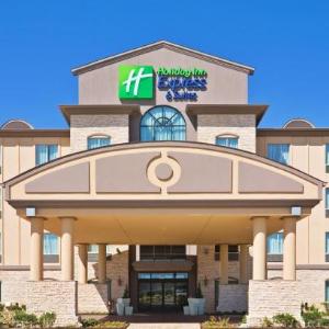Holiday Inn Express & Suites Dallas East-Fair Park By IHG
