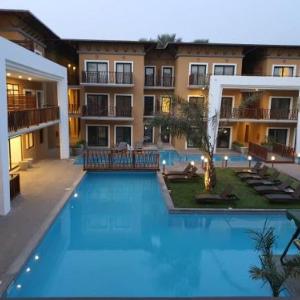 Sun Gambia Apartment - Terrace - Pool - Air Conditioner & Parking - 300m from Senegambia Beach - SPECIAL OFFER NOW