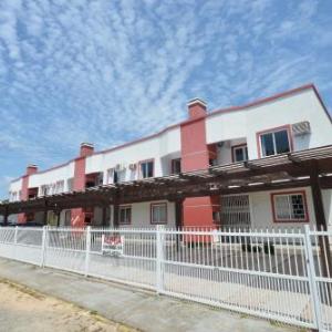 Apartamento no centro de Bombinhas completo