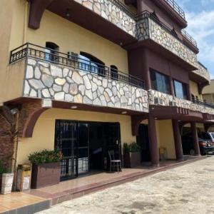 CARLIZA HOTEL