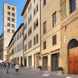 Arezzo Apartment Sleeps 4