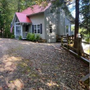 Southern Oak cabin