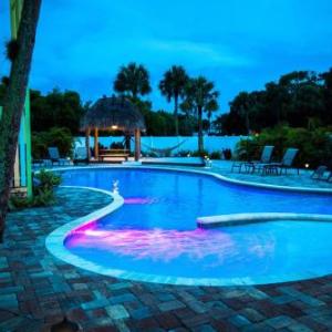 335 Canal Rd - Siesta Key Village Condo