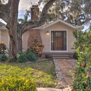 Bright Sarasota Bungalow 5 Mi to Siesta Beach