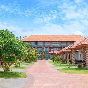 Avarin Resort