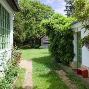 Dió-Lak Guesthouse