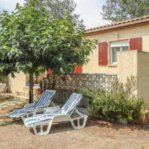 Awesome home in Valras Plage w/ 2 Bedrooms