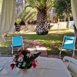 Apartment with 2 bedrooms in Calasetta with enclosed garden 800 m from the beach