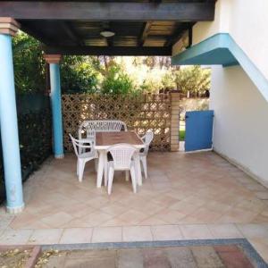 Apartment with 2 bedrooms in Calasetta with enclosed garden