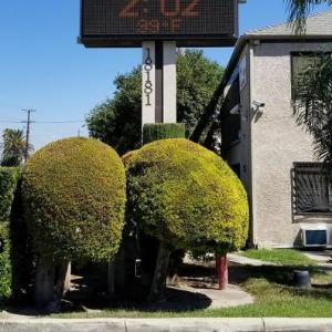 Sierra Crossing Motel