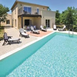 Stunning home in La Roque sure Pernes w/ Outdoor swimming pool WiFi and Outdoor swimming pool